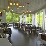Vesterland Hytter, Og Leikeland 3* Sogndal