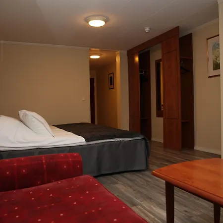 Vesterland Feriepark - Hotel, Cabins And Apartments Resort Sogndal