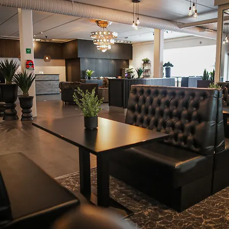 Resort Vesterland Feriepark - Hotel, Cabins And Apartments Sogndal
