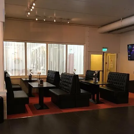 Resort Vesterland Feriepark - Hotel, Cabins And Apartments Sogndal