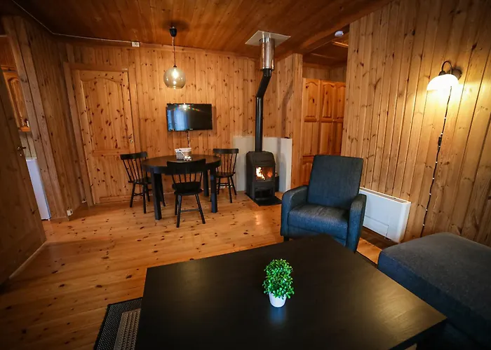 Semesteranläggning (resort) Vesterland Hytter, Og Leikeland 3*