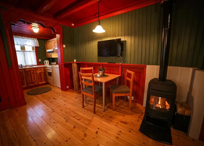 Vesterland Hytter, Og Leikeland Resort Sogndal