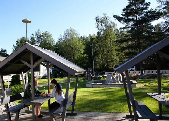 Resort Vesterland Hytter, Og Leikeland Sogndal