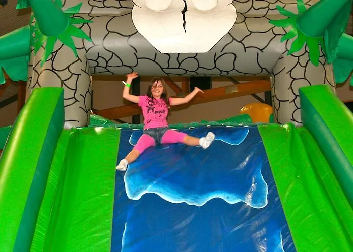 אתר נופש Vesterland Hytter, Og Leikeland 3*