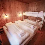 Resort Vesterland Hytter, Og Leikeland 3*