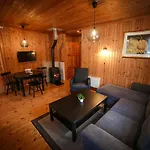 Vesterland Hytter, Og Leikeland Resort 3*