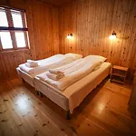 Vesterland Hytter, Og Leikeland Resort